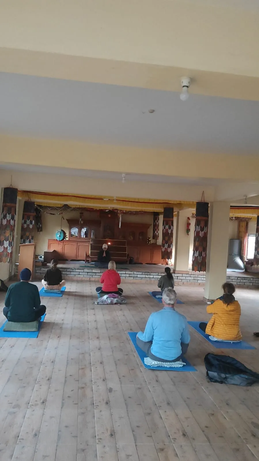 Beginner Yoga Classes - Start Your Journey in the Himalayas hero banner